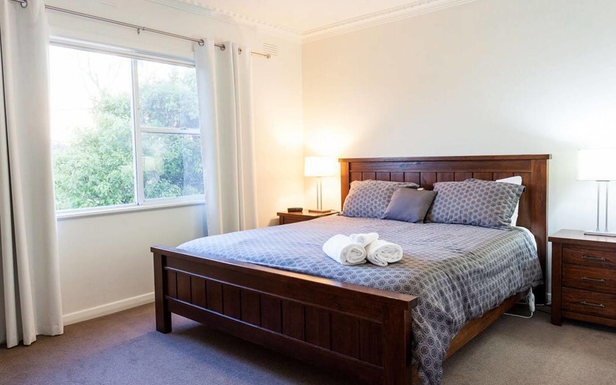 קווינבאיין Point Lonsdale Holiday Apartments (Adults Only) מראה חיצוני תמונה