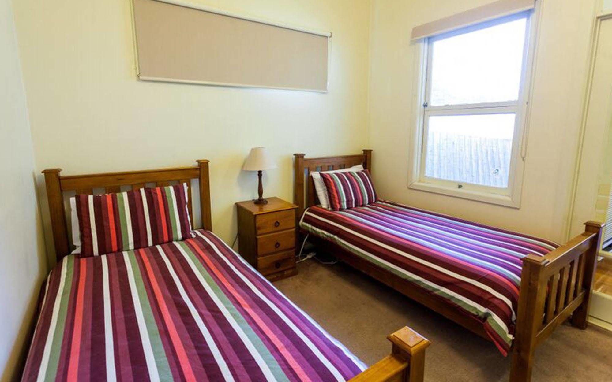 קווינבאיין Point Lonsdale Holiday Apartments (Adults Only) מראה חיצוני תמונה